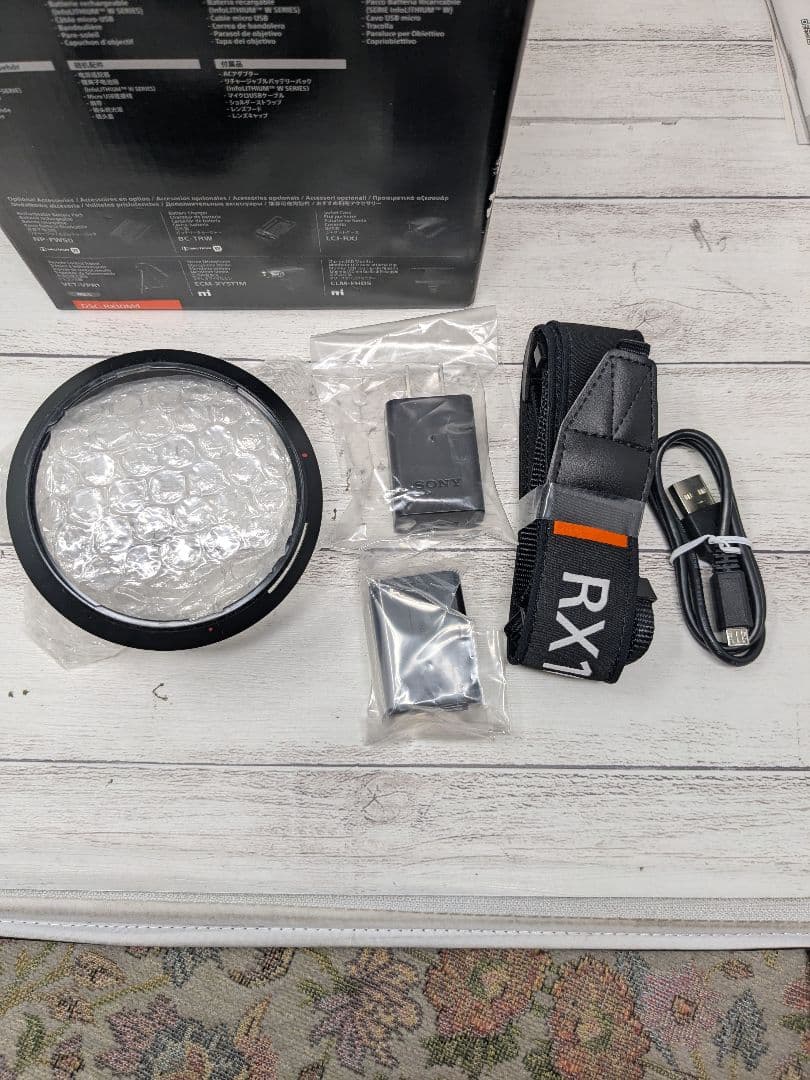 SONY デジタルカメラCyber-shot RX10IV DSC-RX10M4