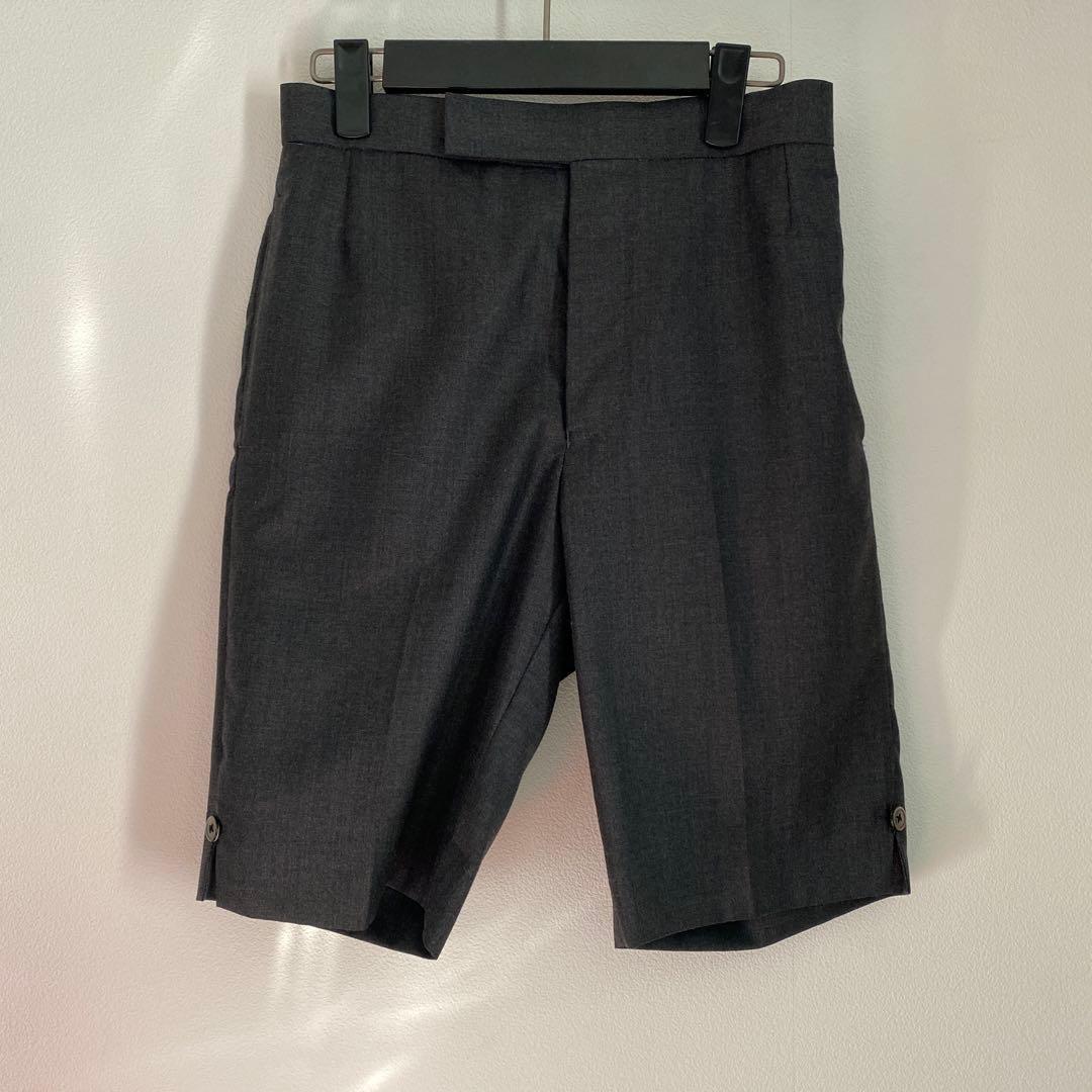 新品未使用　00 トムブラウン　ショートパンツ