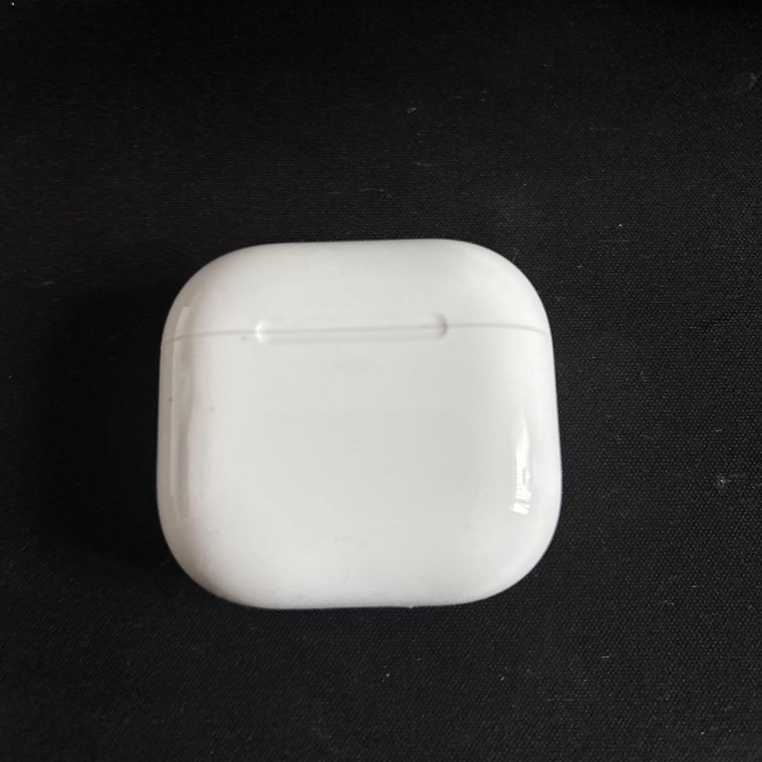 Apple AirPods4 ノイズキャンセリング付き