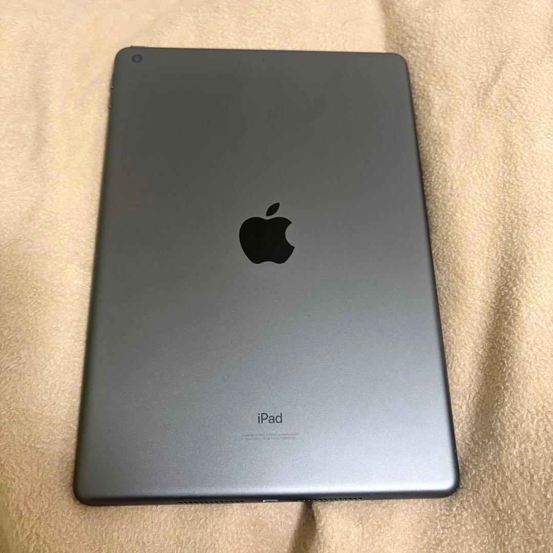 iPad (第9世代) 64GB スペースグレー