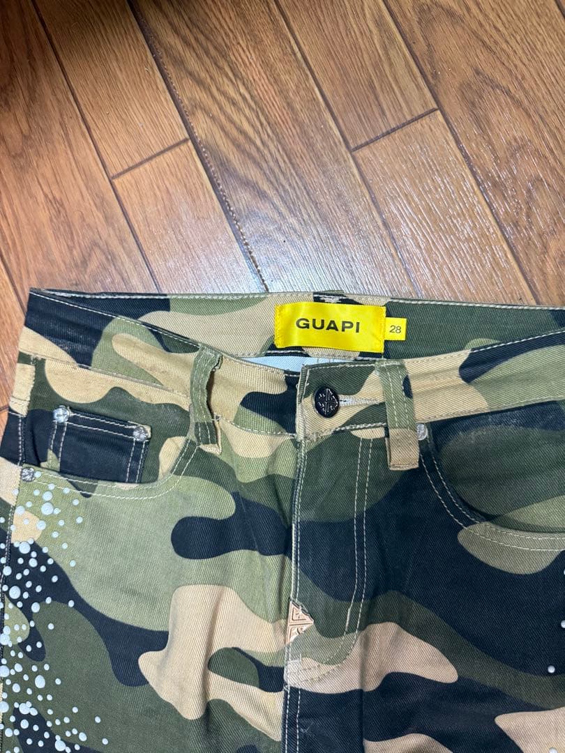 GUAPI 迷彩柄 フレアパンツ 28