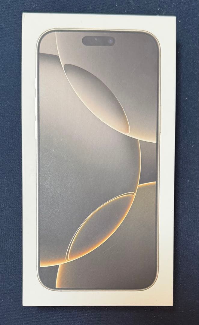 iPhone16Promaxナチュラルチタニウム256GB simフリー箱付き