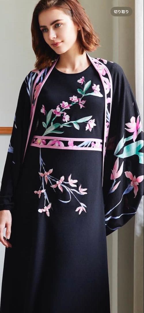 専用です。レオナール 未使用ニットワンピース42