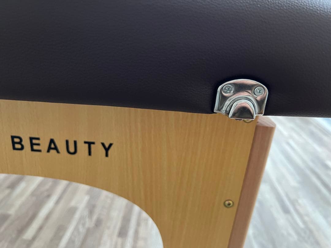 【引き取り・受け渡し希望】 軽量木製折り畳みベッド エステ.整体.マッサージ用