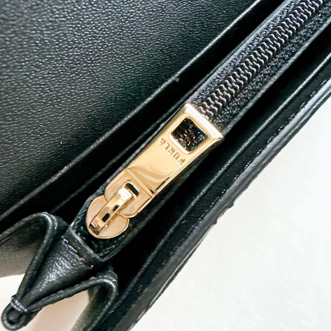 【訳あり・箱付き未使用品】フルラ　スリーク　フラップ式長財布　レザー　アーチロゴ