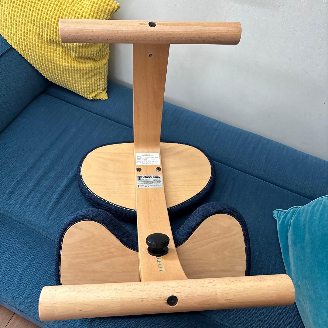 ★美品　サカモトハウス　バランスラボ　バランスチェアイージー　姿勢矯正チェア