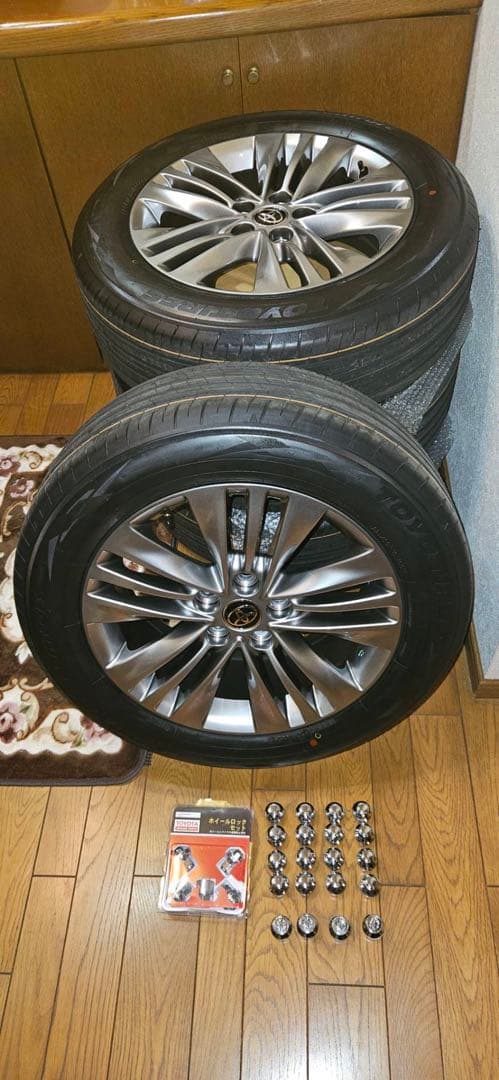 新車外し！25年トヨタ 40系 アルファード　純正18インチ PCD120/5H