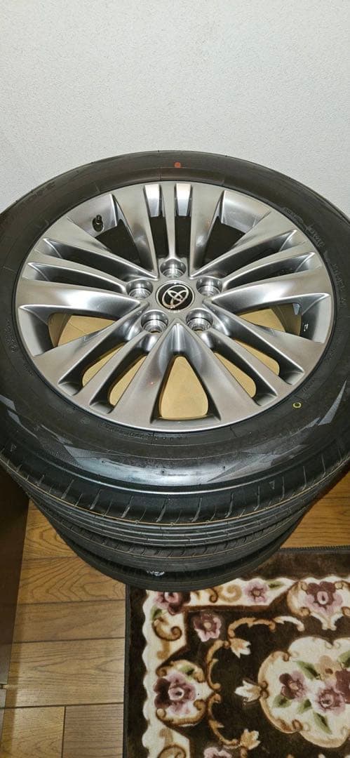 新車外し！25年トヨタ 40系 アルファード　純正18インチ PCD120/5H