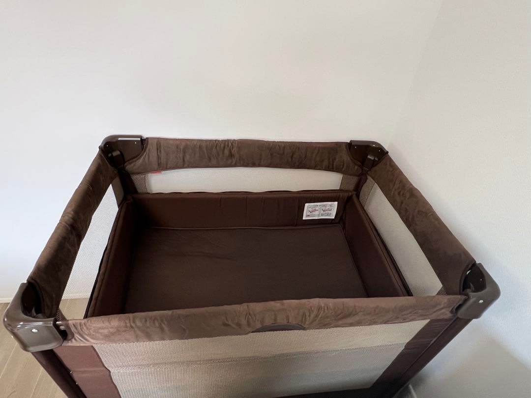 アップリカ ココネル エアープラス ブラウン 収納袋付