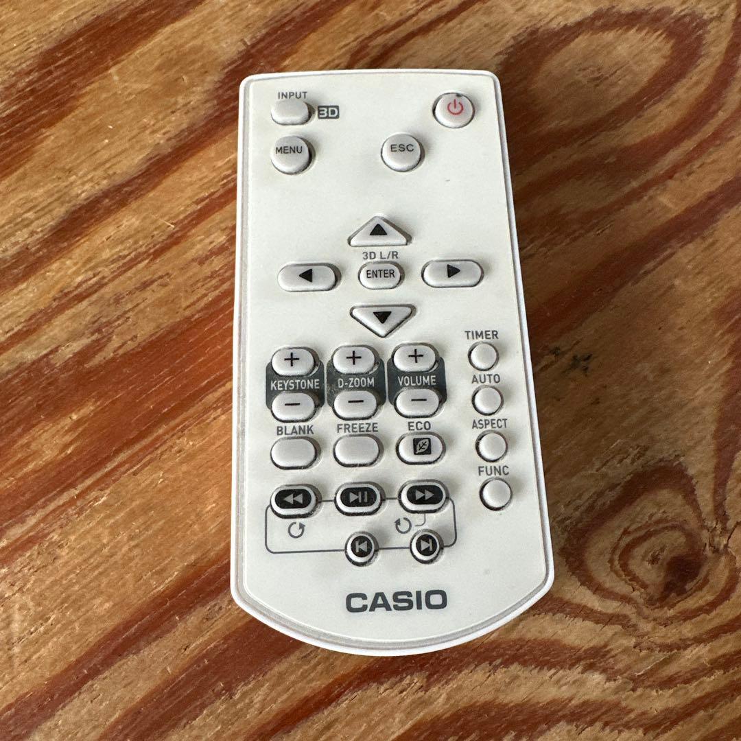 CASIO 単焦点プロジェクターXJ-UT310WN 本体 ホワイト