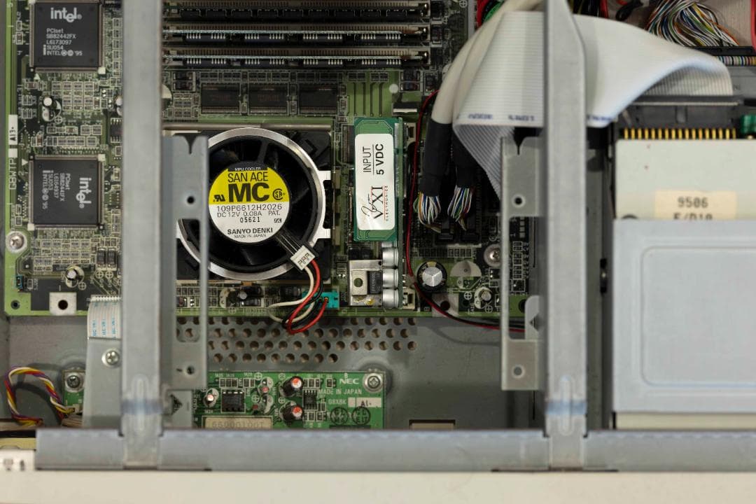 PC-9821Ra20N12 正常動作 PC-9801-86付き　Win98付き