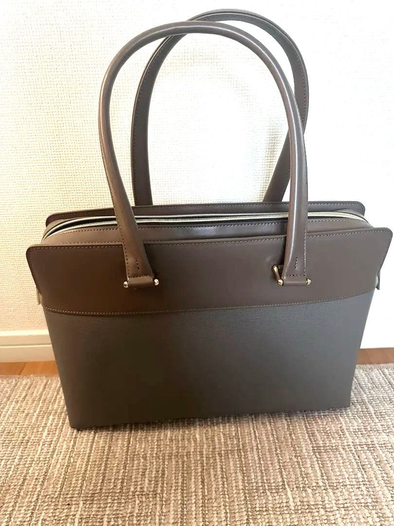 【新品】目々澤鞄　レディースビジネスバッグ　トート pc 就活　転職　グレー