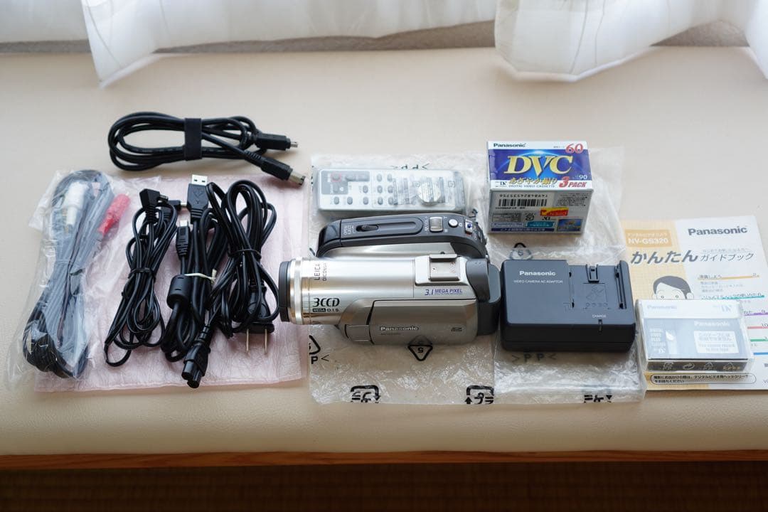 ビデオカメラ Panasonic NV-GS320-S