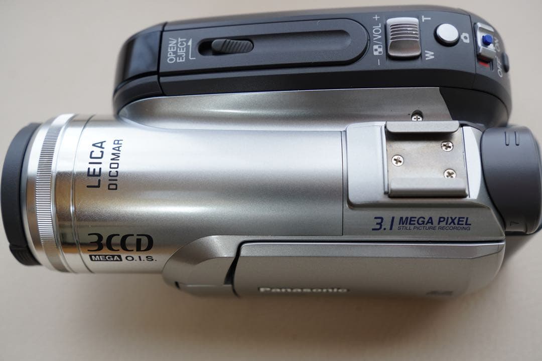 ビデオカメラ Panasonic NV-GS320-S