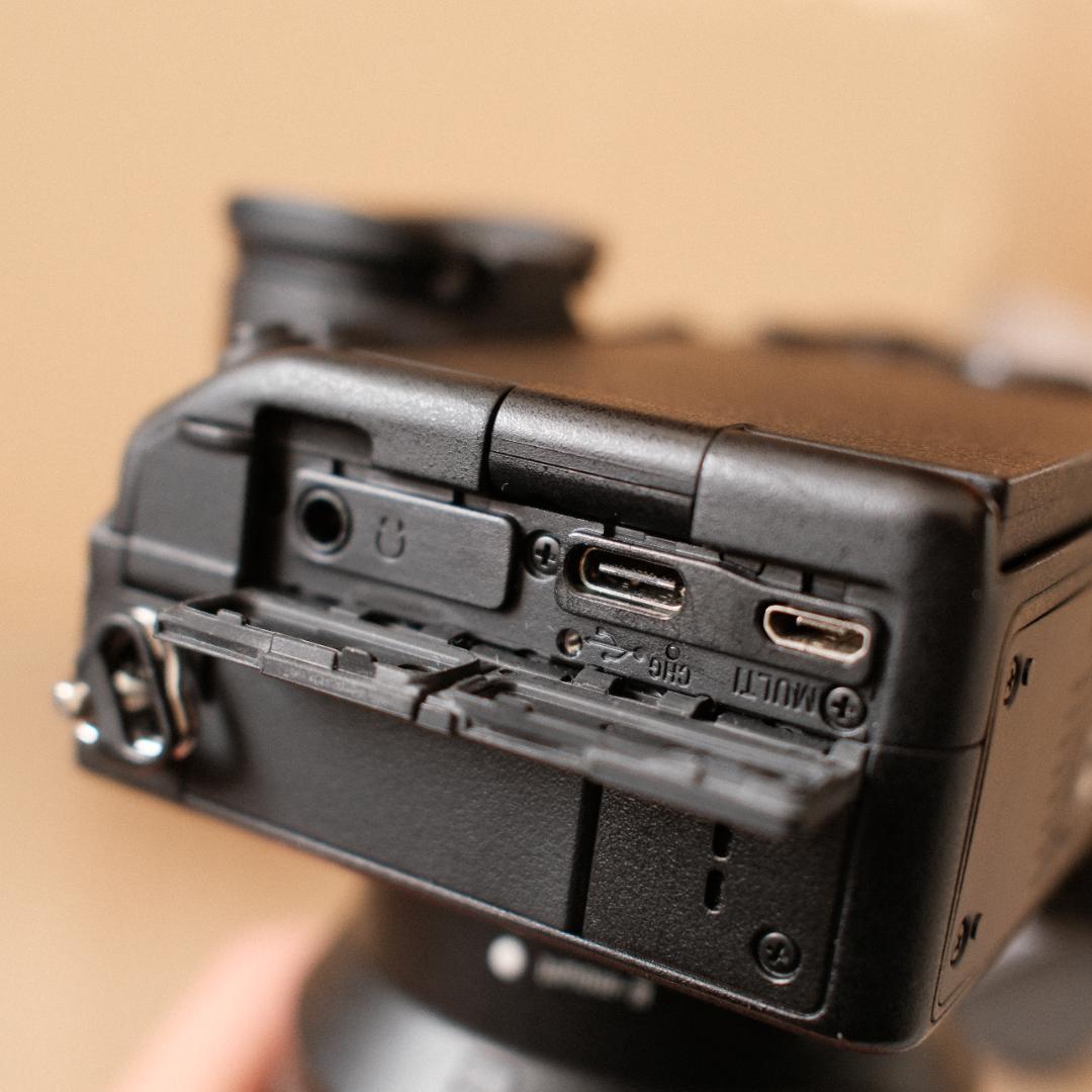 SONY α7SIII ILCE-7SM3 ミラーレス 一眼 カメラ