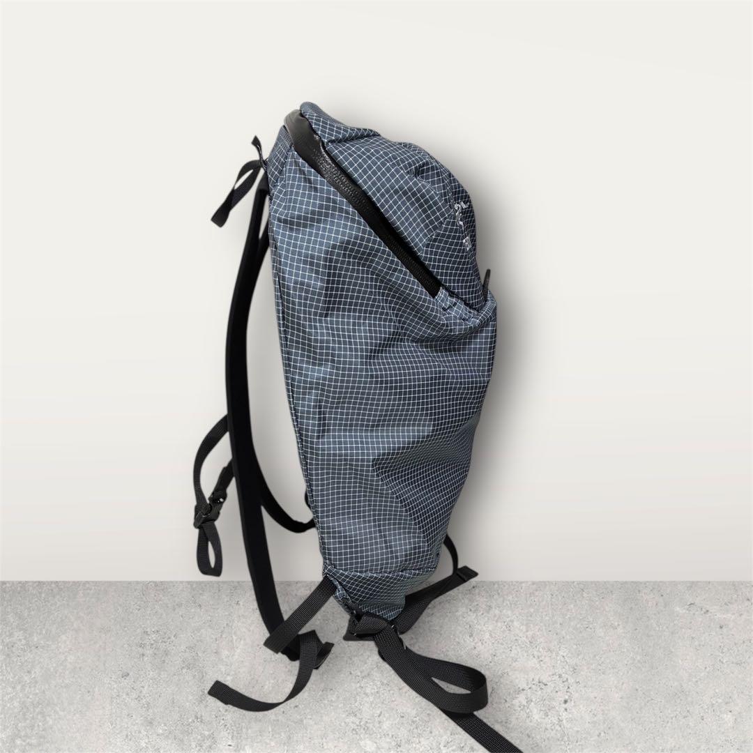 ARC'TERYX KONSEAL 15 バックパック グレー　未使用