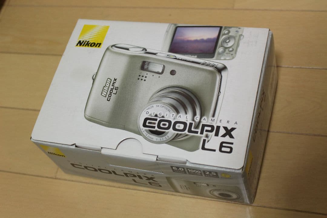 【激レア】Nikon ニコン COOLPIX L6 箱付き・電池・SD付属