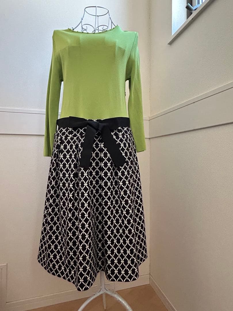 スーパービューティー　42 ワンピース　➕　カーディガン　セット　L