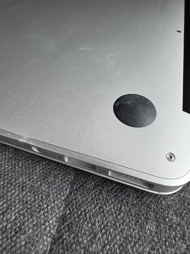 さ*1様 MacBook Air Early 2015/13.3インチ/SSD