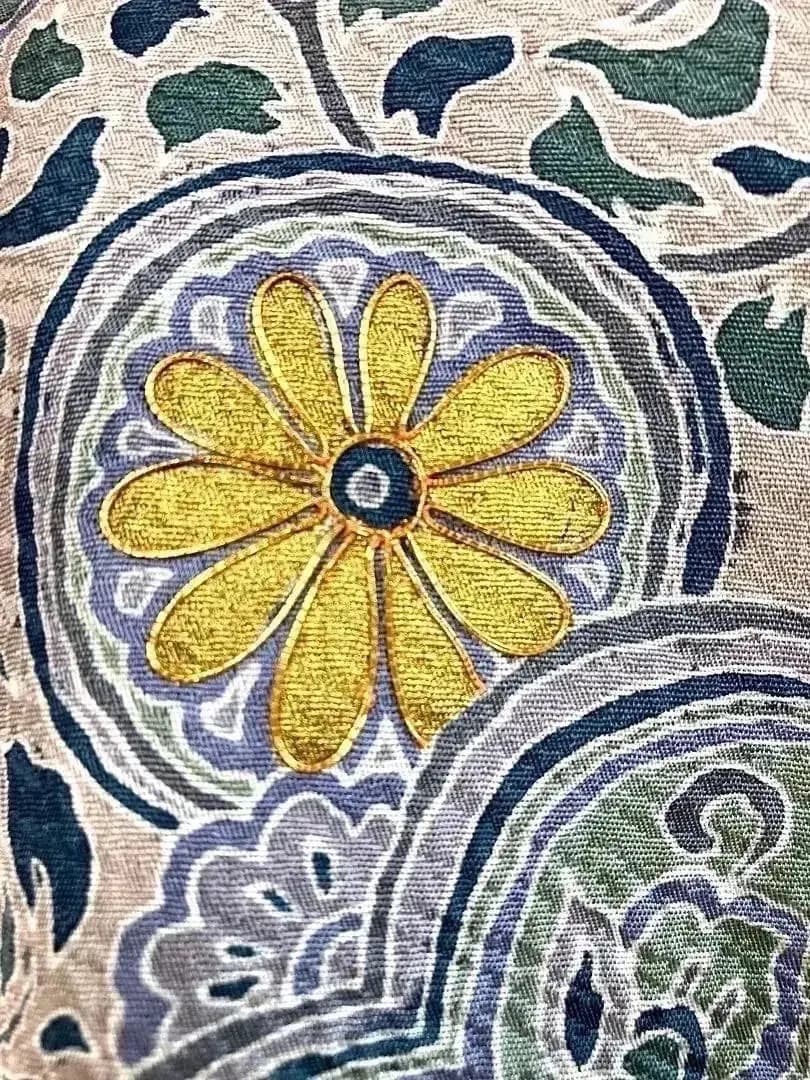 ご予約中 未使用美品 極上丹後ちりめん 正絹訪問着 秀逸更紗花間道 刺繍 ガード