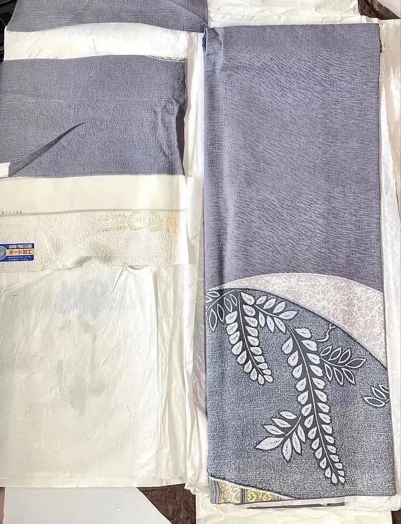 ご予約中 未使用美品 極上丹後ちりめん 正絹訪問着 秀逸更紗花間道 刺繍 ガード