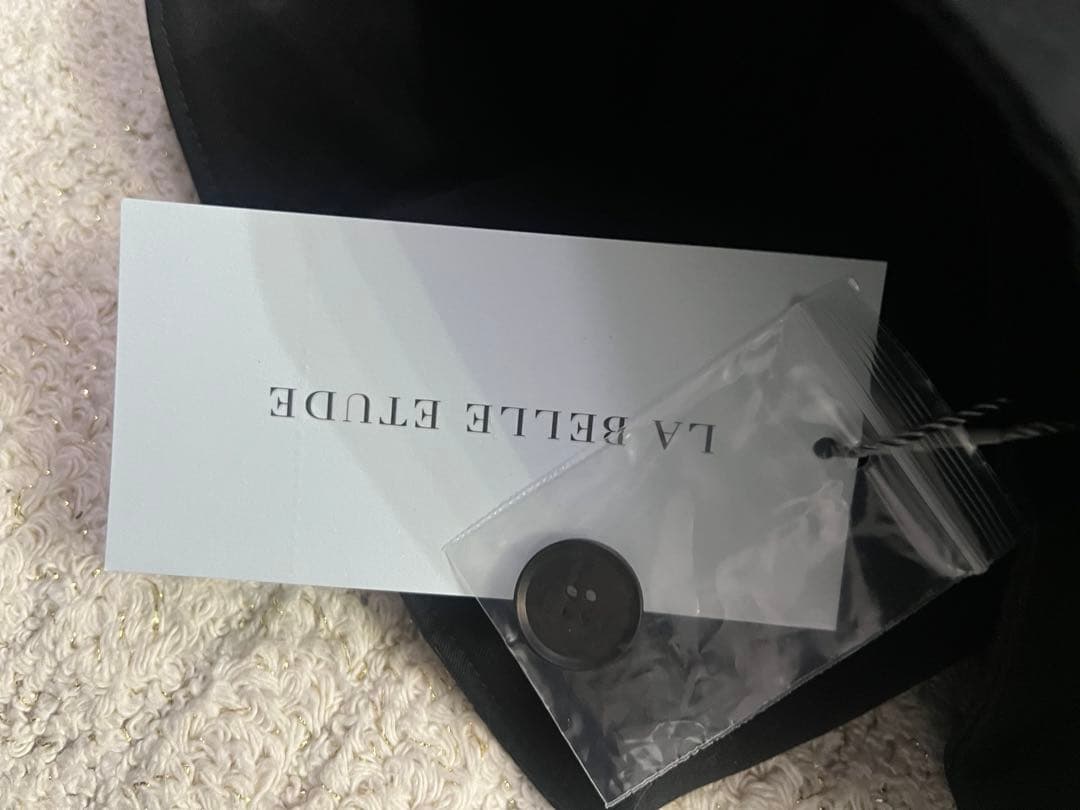 ラベルエチュード　サークルフレアボリュームベルト　ブラック