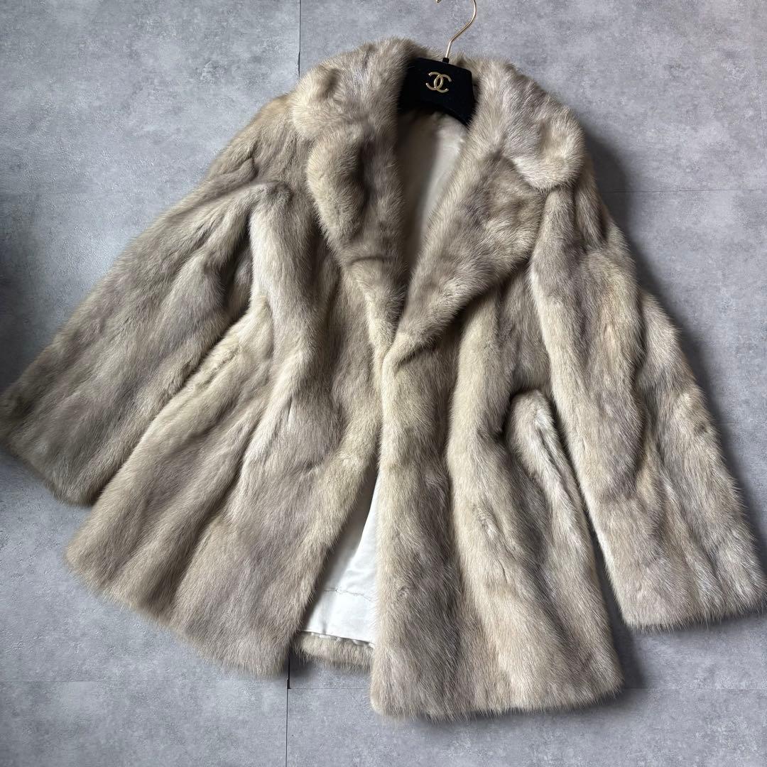 毛並み◎ 本皮　サファイアミンク　毛皮　11号　着丈69 シルバー　ハーフ L