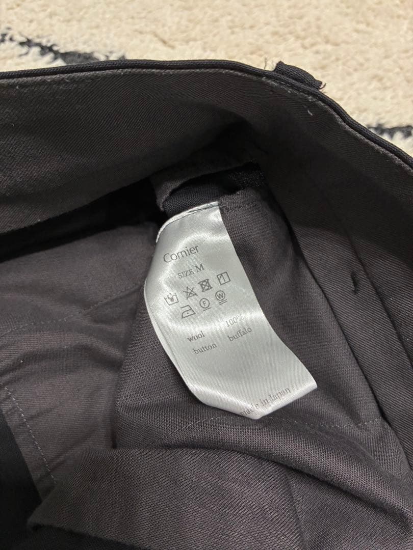 【cornier】スラックス 梳毛ウール100% ブラック M