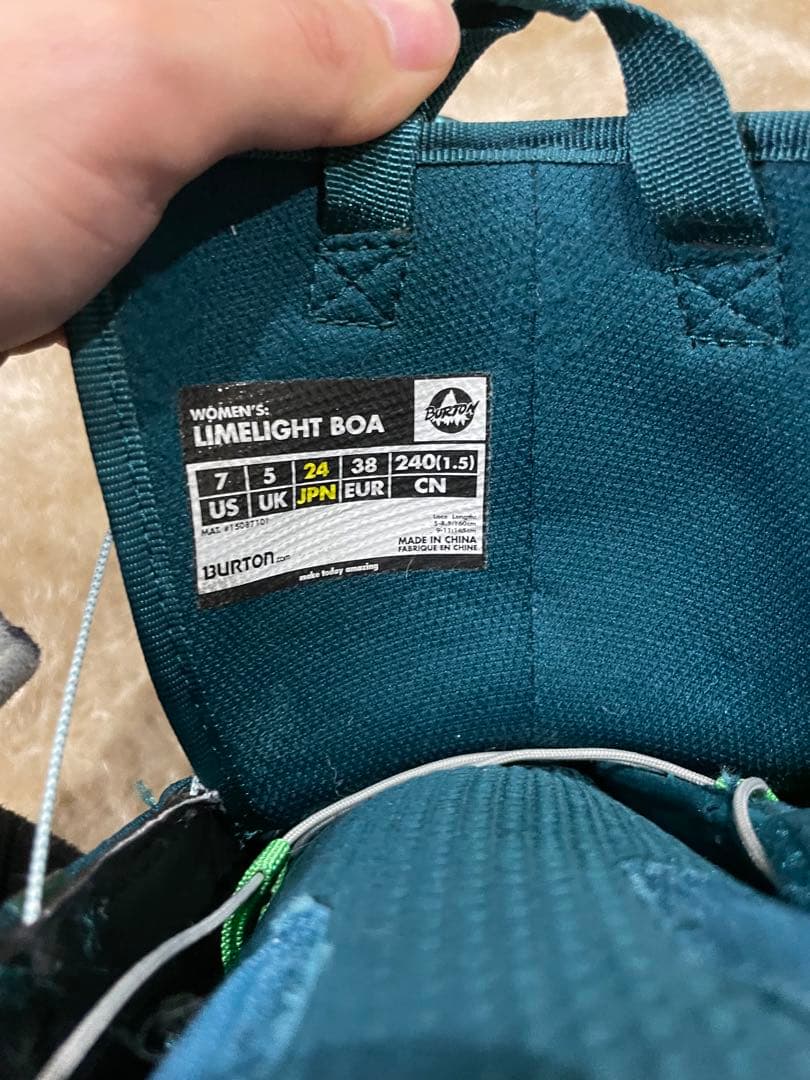 【美品】Burton Limelight Boa 女性用スノーボードブーツ