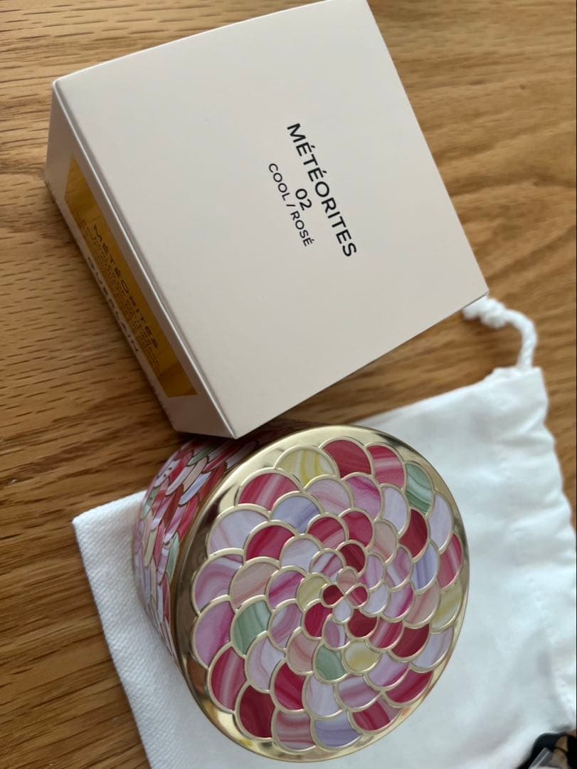 GUERLAIN メテオリットコフレ