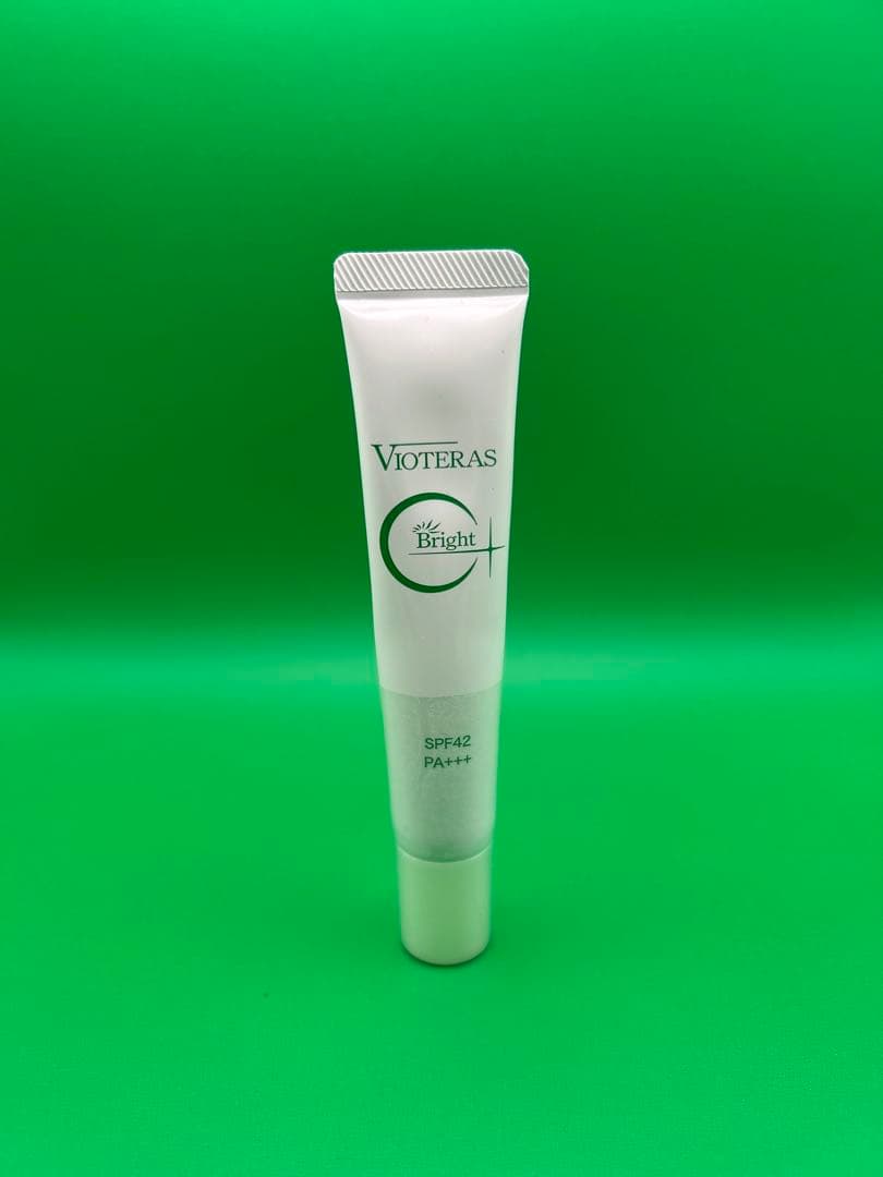 VIOTERAS C+クリアセラム 20mL ファンデーション　クリームW