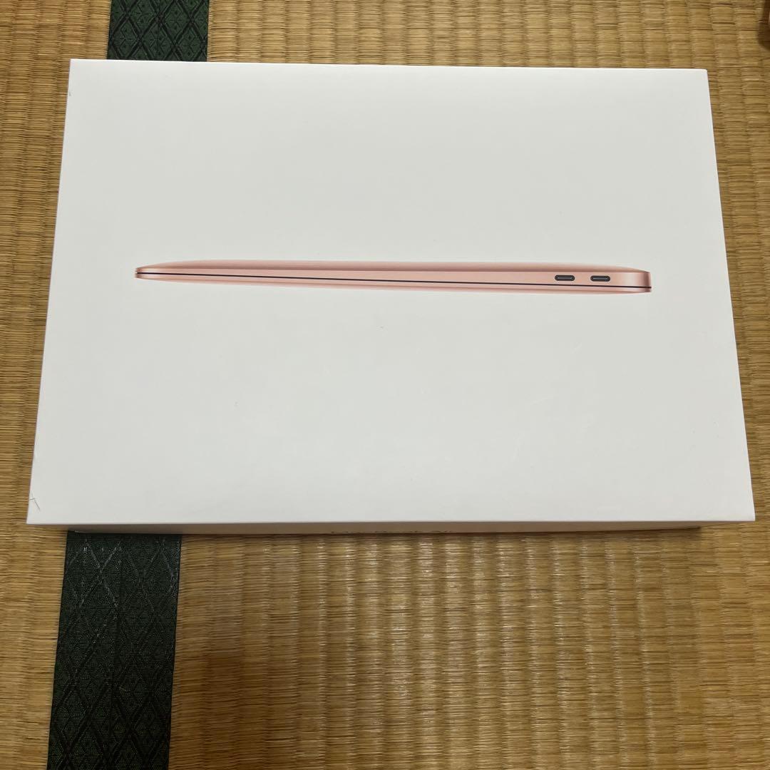 MacBook Air M1 2020 8GB 13インチ