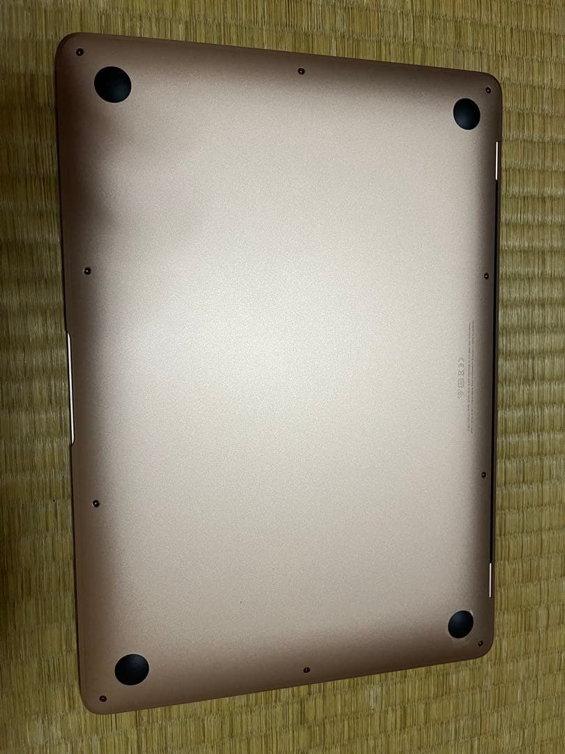 MacBook Air M1 2020 8GB 13インチ