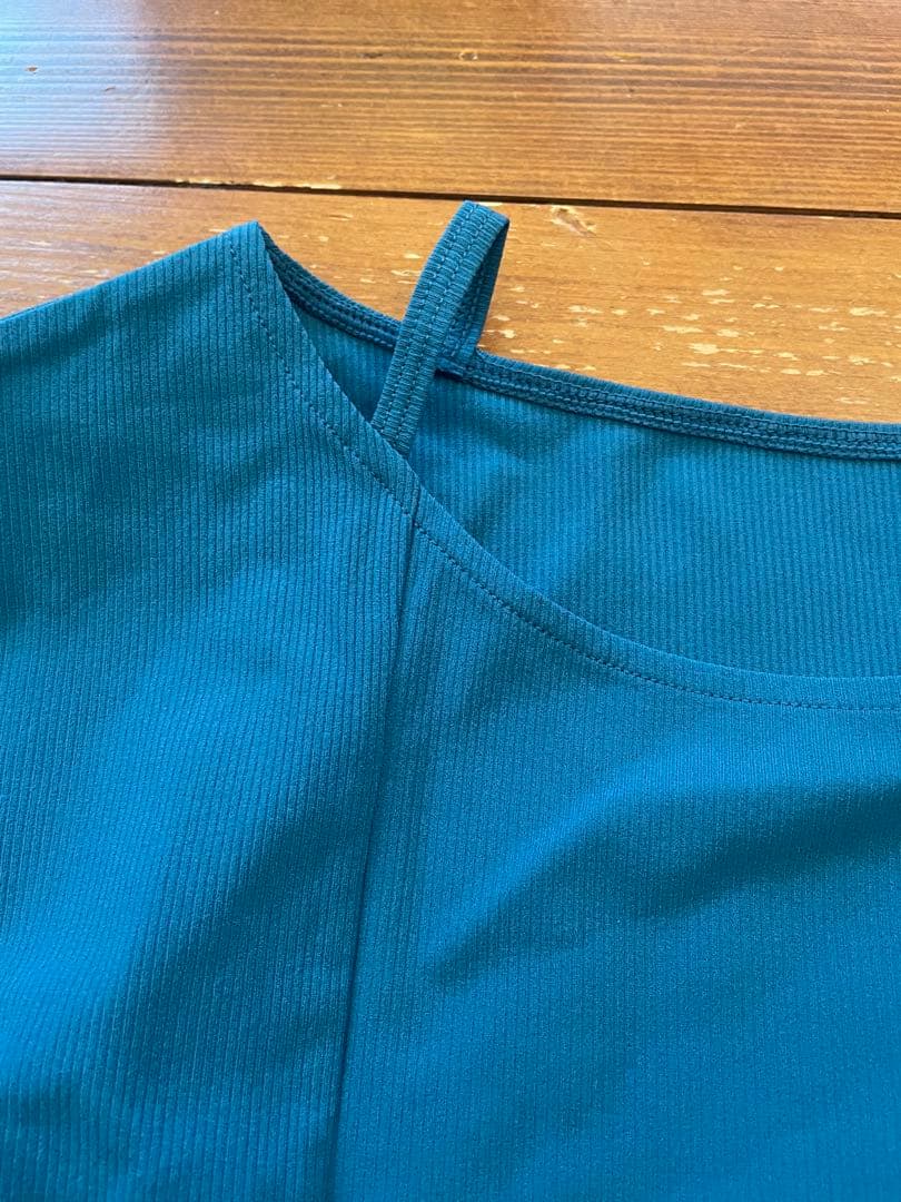 新品未使用 MサイズSUKALAヨガウェア 長袖