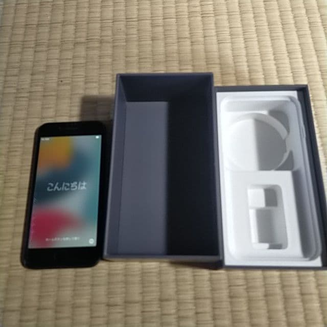 iPhone8 ブラック 本体 箱付きSIMフリー