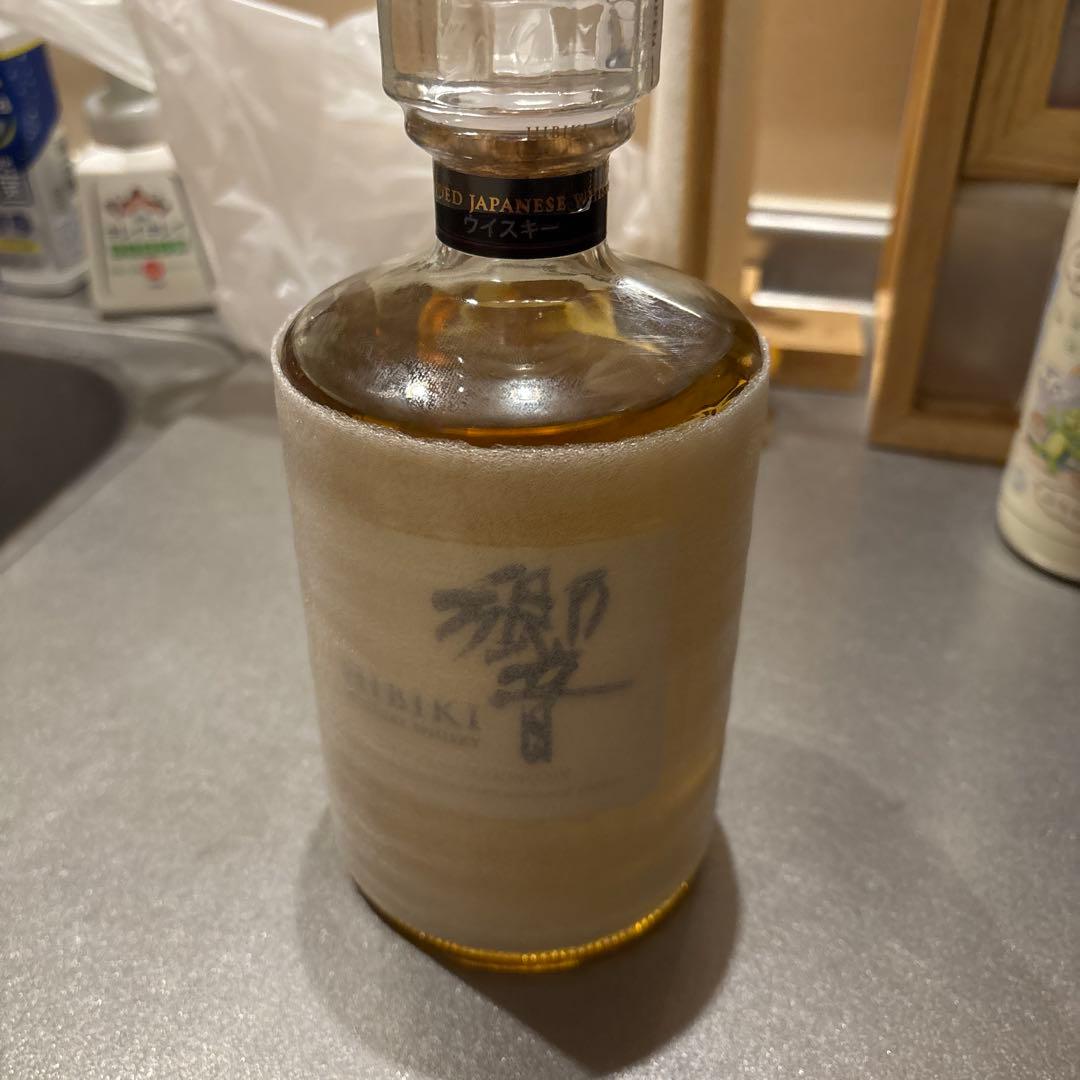 響 ウイスキー 日本語ラベル