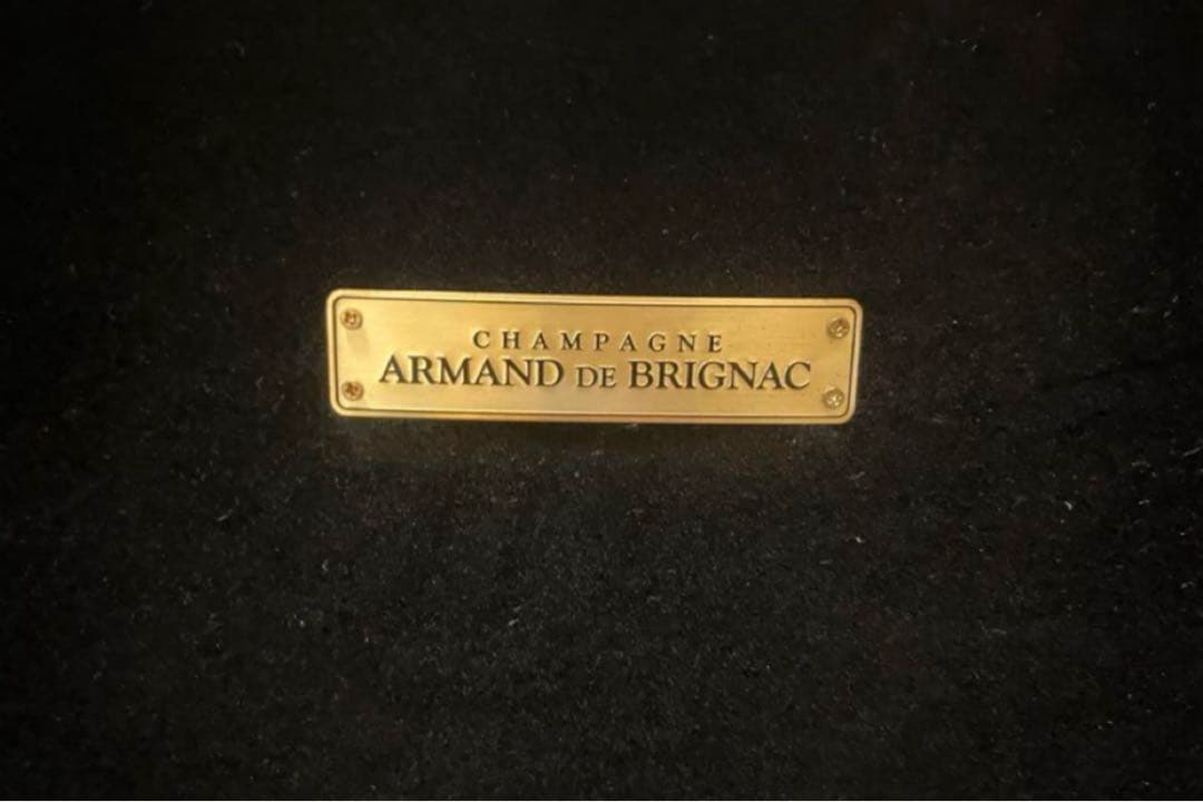 アルマンド　アタッシュケース　6本セット