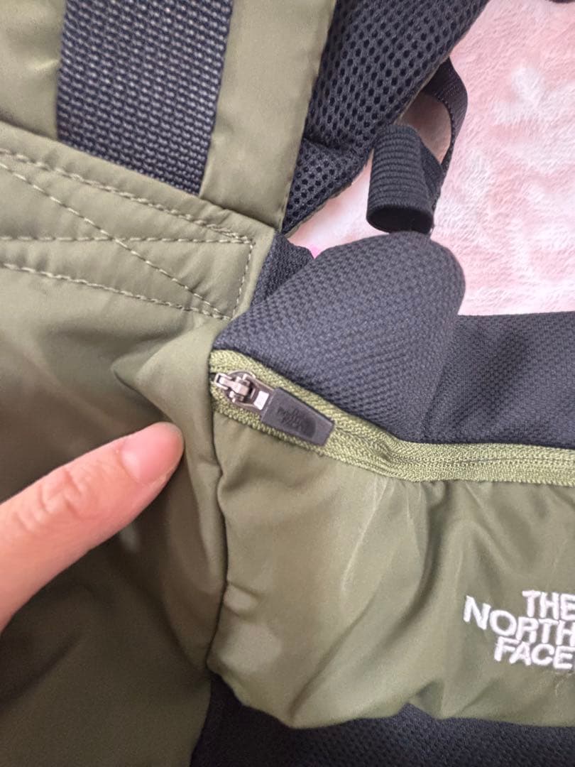 ザノースフェイス　ベイビーコンパクトキャリアー 抱っこ紐　ベビー