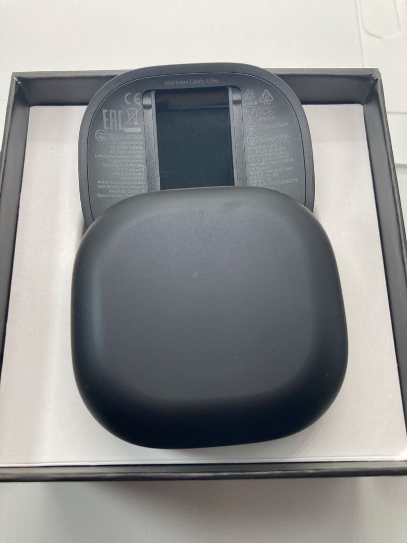 【新品】soundcore Liberty4 Proブラック【充電ケース】