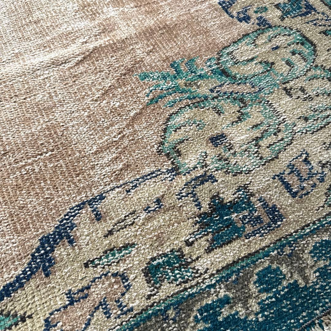 大判172×235淡いブラウンベージュ×ブルー　擦れトルコヴィンテージラグ