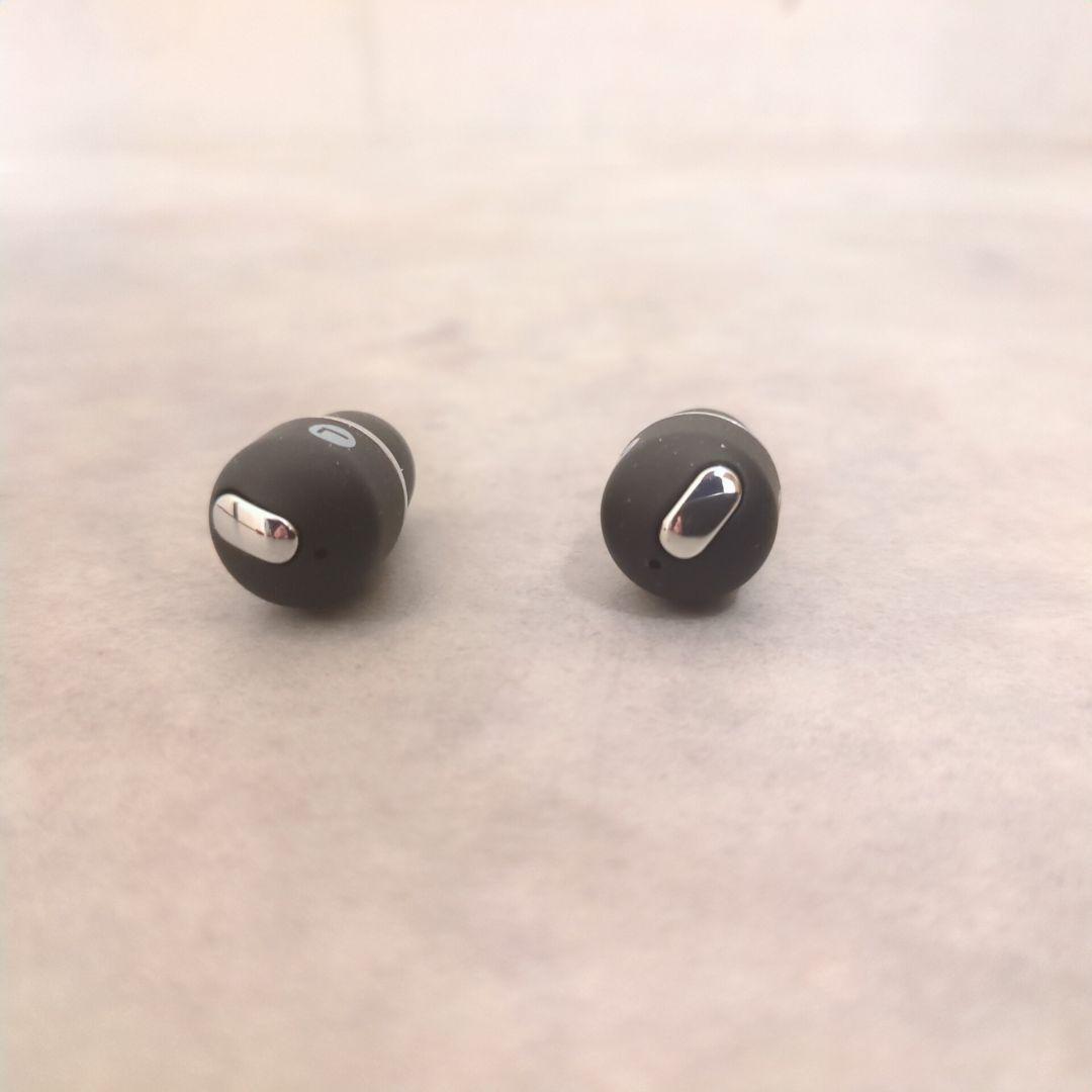 FENDI フェンディ ワイヤレスイヤホン Bluetooth 7AR732 赤