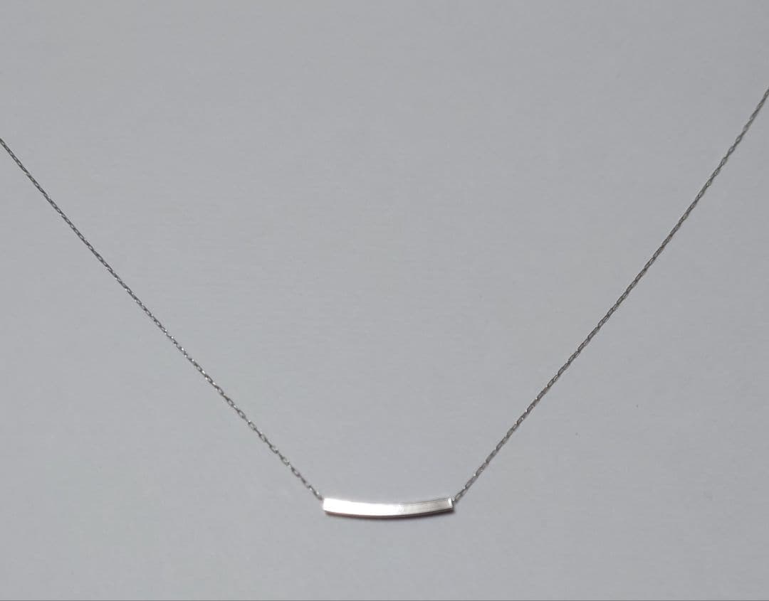 プラチナ Pt９００ 　ネックレス　スマイル【 未使用品】