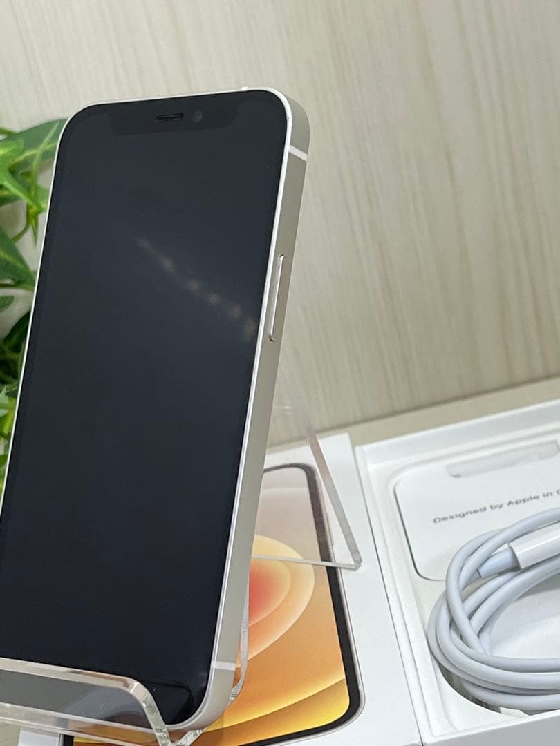 ✅✨未使用近い・100％✨iPhone 12 mini 128GB ホワイト