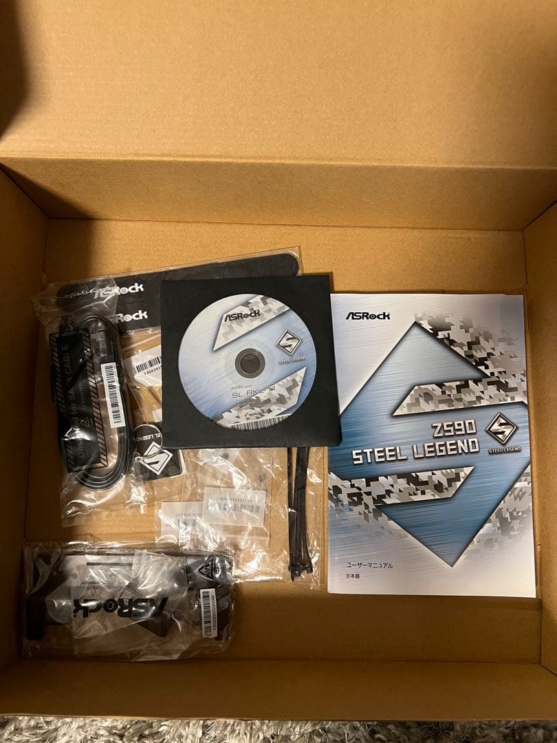 Asrock Z590 マザーボード　i7 10700k メモリ32GB