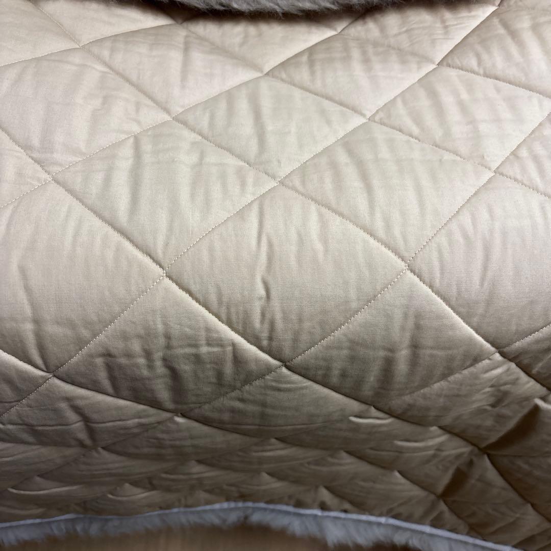 最後の１枚　最終処分価格　ムートンシーツ羊毛皮 ベージュ系 ダブルサイズ