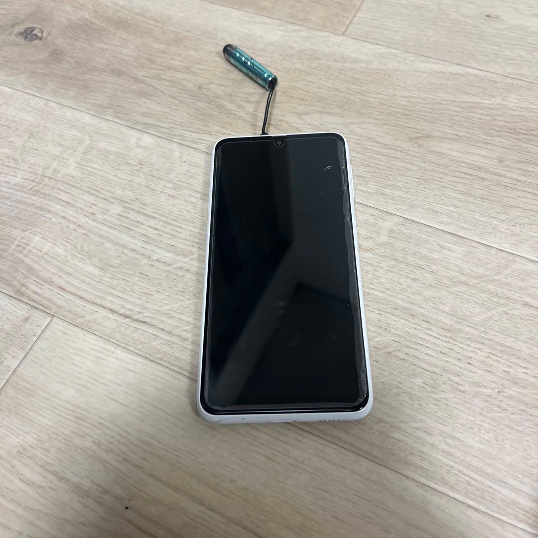 Samsung Galaxy ホワイト　携帯ケース付き