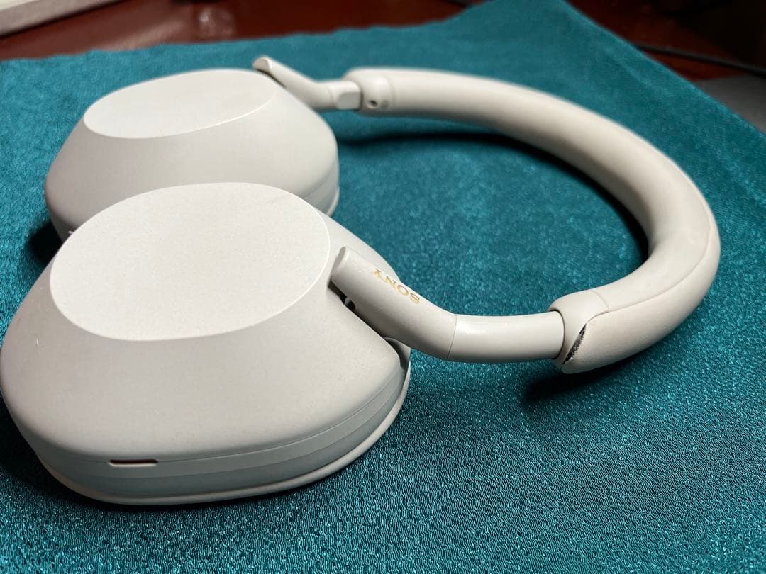 Sony wh1000xm5, ヘッドホン