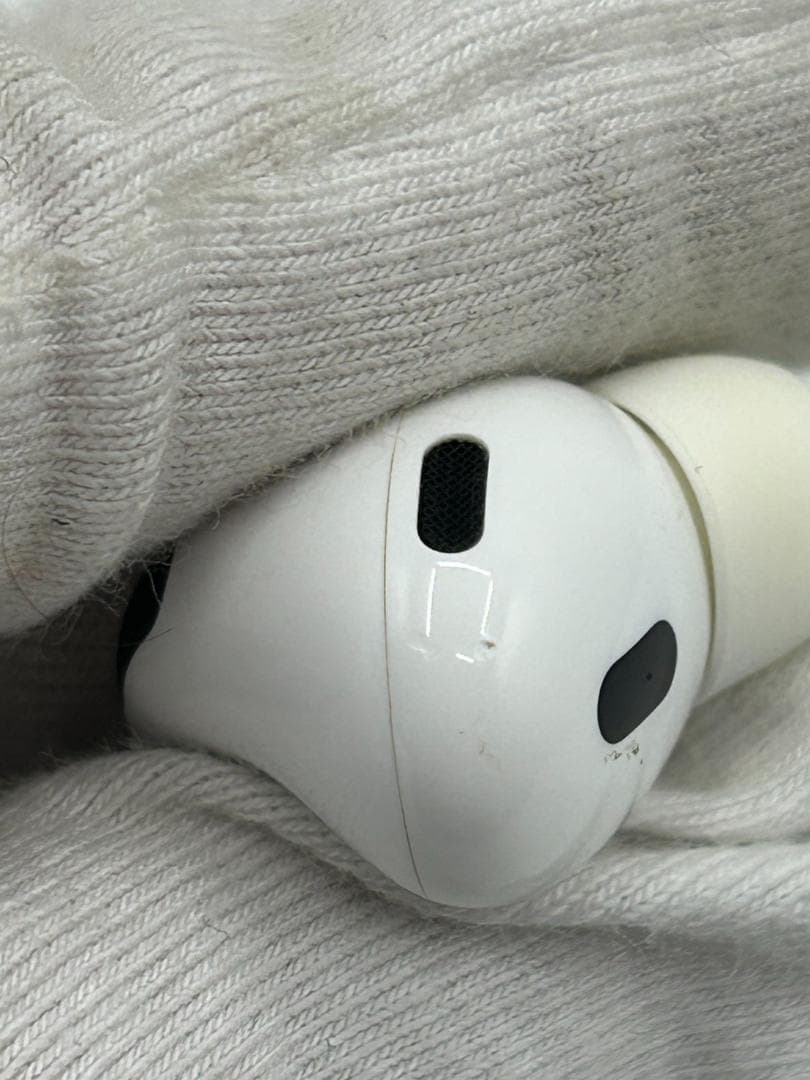 Air Pods Pro 第2世代 イヤホン 左のみ A2699 ライトニング