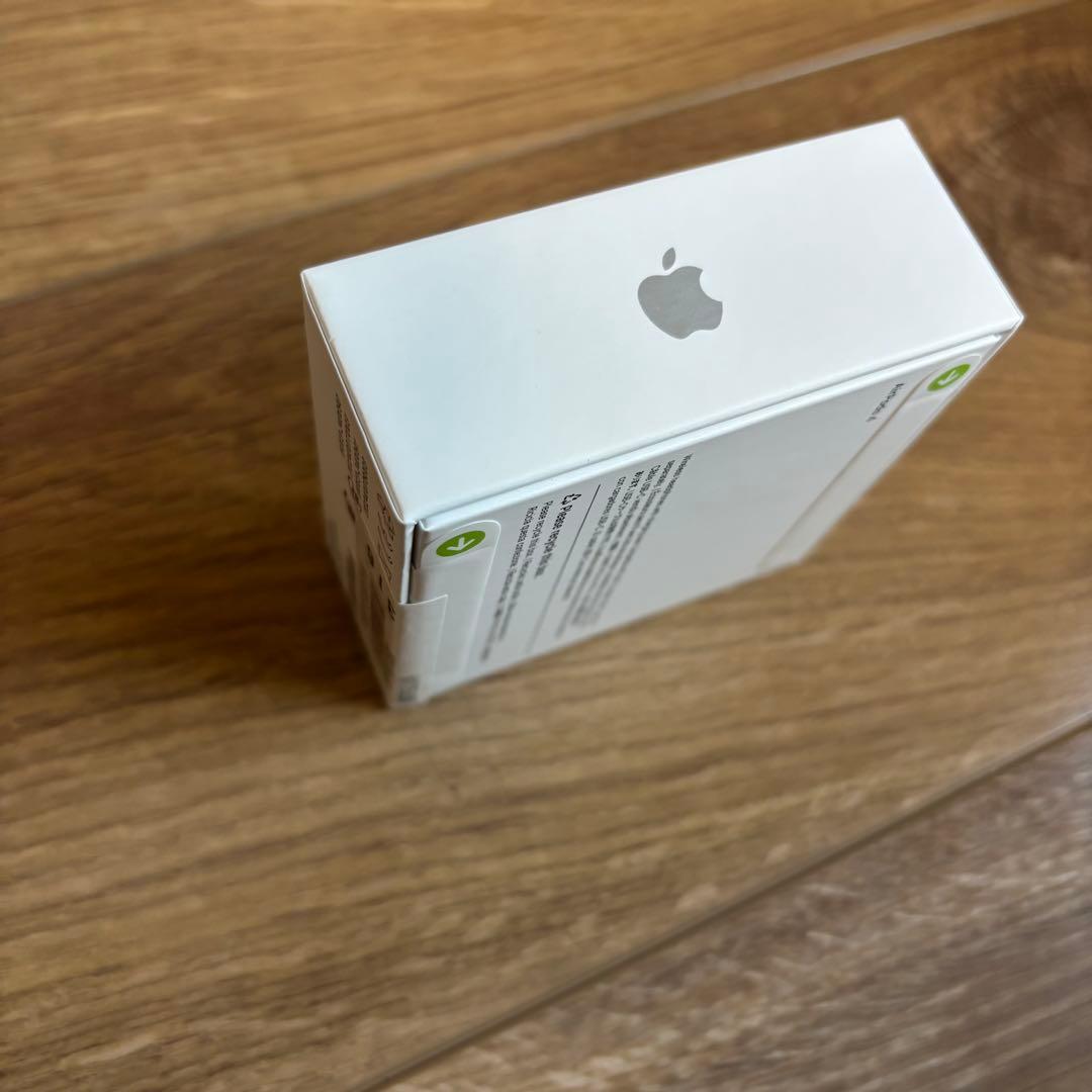 Apple AirPods 4 (ホワイト) 本体