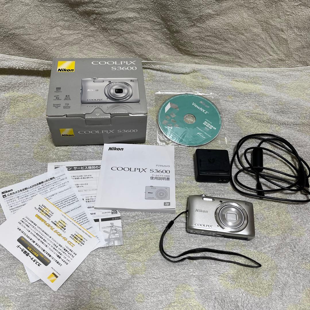 Nikon COOLPIX S3600 本体 シルバー
